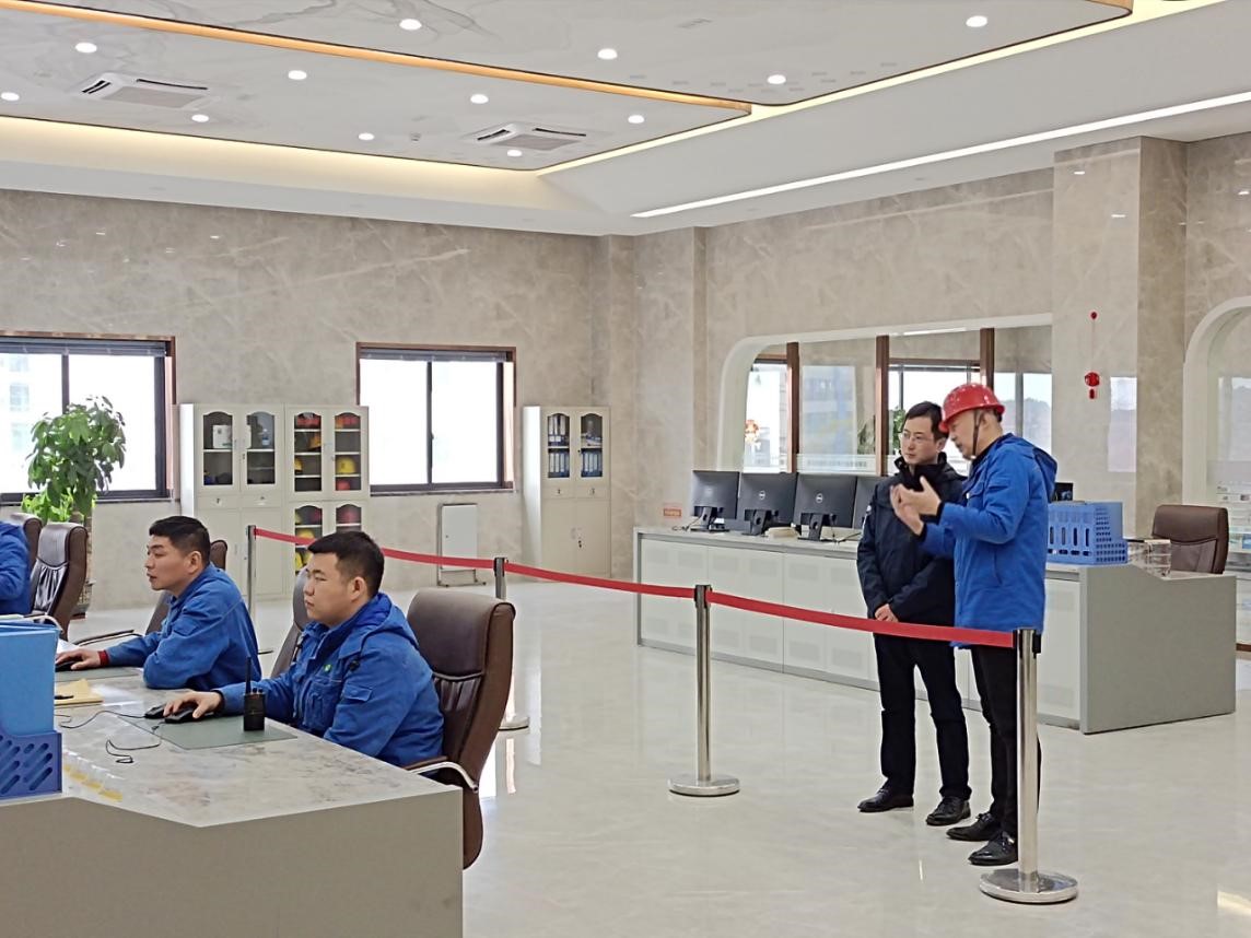 綠色動力集團領導到下屬項目公司開展新春慰問